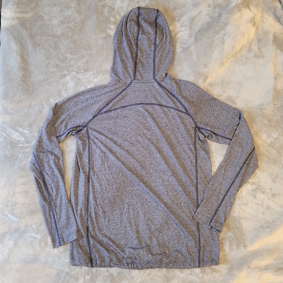 Under Armour Heat Gear Hoodie - Picture 4 of 5